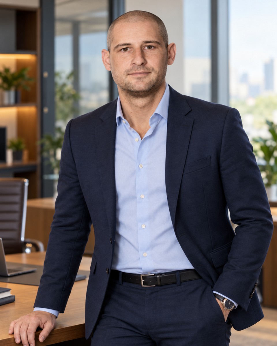 Oleksandr Olikhnovych — C2 Strategy Group LLC